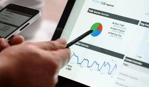 EDINET APIを使って過去5年分の有価証券報告書を取得して株選びに役立てる方法