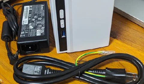 QNAQのNASサーバを買って写真サーバを立てた話